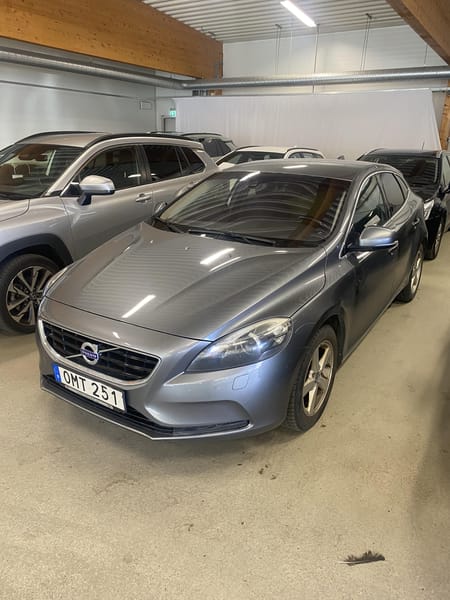 Volvo V40