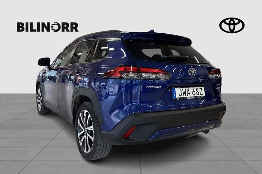 Bild 3 av Toyota Corolla Cross Hybrid AWD-i 2,0 EXECUTIVE SKINNKLÄ JBL-Ljud