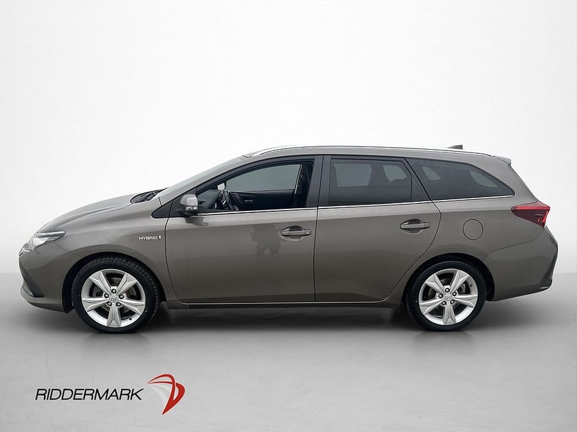 Bild 5 av Toyota Auris Touring Sports Hybrid 136hk Intense Edt Kamera Navi