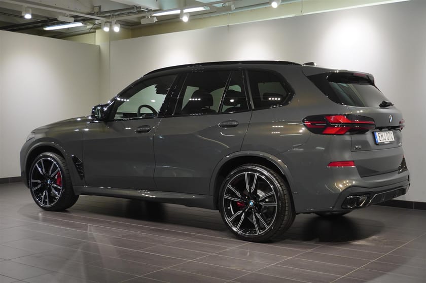 Bild 4 av BMW X5 M60i xDrive M Sport Pro Innovation Exclusiv DA Pro Drag