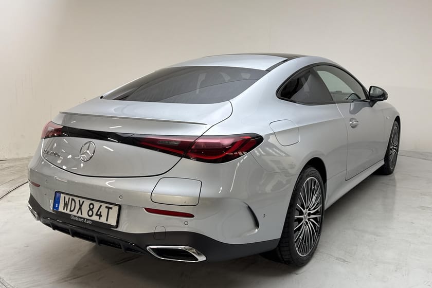 Bild 3 av Mercedes-Benz CLE 300 e Coupé 333hk AMG Night Burmester Panorama