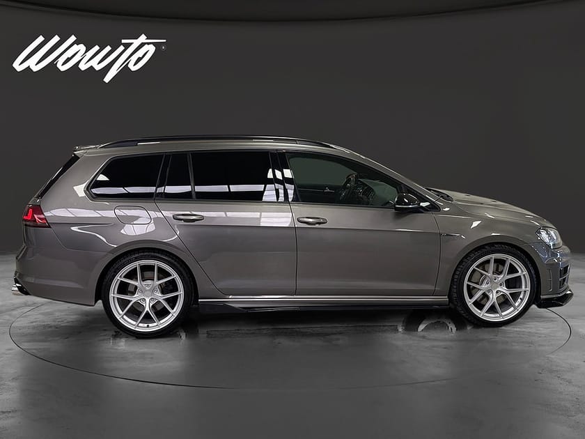 Bild 3 av Volkswagen Golf Sportscombi R SC 2.0 TSI 4M 370HK /Dynaudio  /B-Kamera