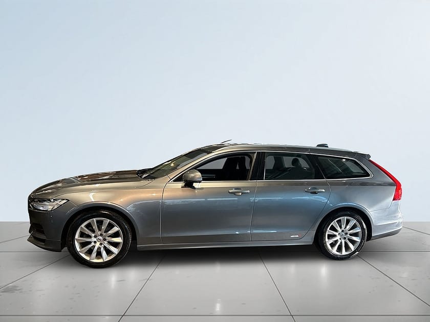 Bild 4 av Volvo V90 D4 Momentum P-Värm/S&V-Hjul/Ny servad/ACC/MoK/P-Sens