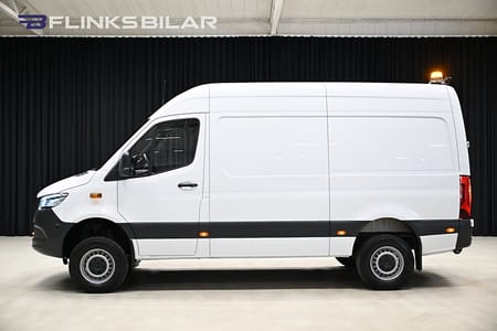 Mercedes-Benz Sprinter 319 CDI 4x4 Panel Van 9G 190HK Automat|Servicebil|V-Inredd|SeUtr!