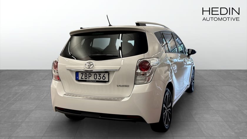 Bild 2 av Toyota Verso - 7 sits
