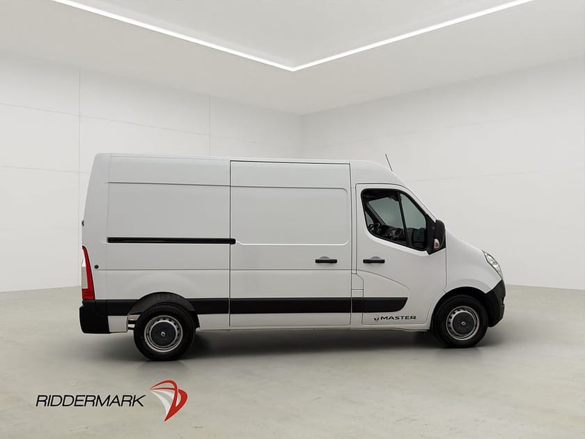 Bild 2 av Renault Master L2H2 2.3dCi Värm Drag B-Kamera 2xDörrar Moms