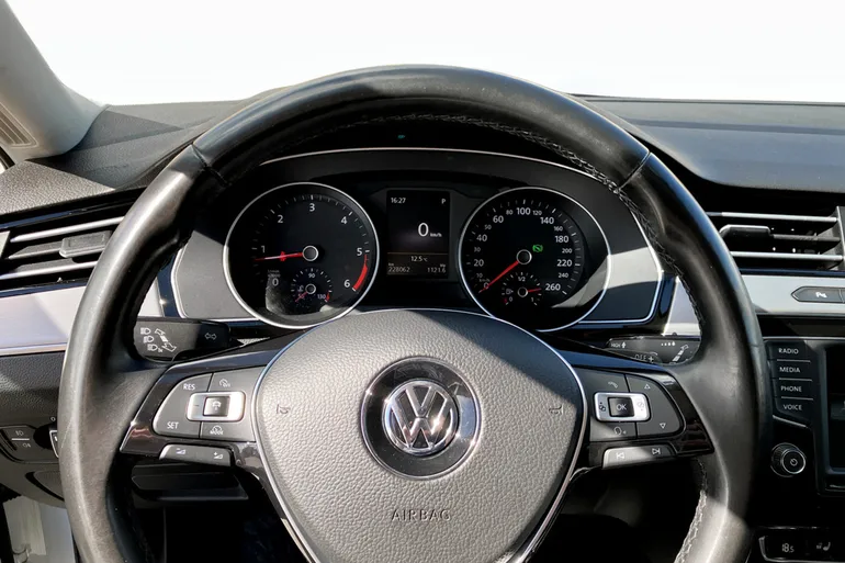 Volkswagen Passat Sportscombi