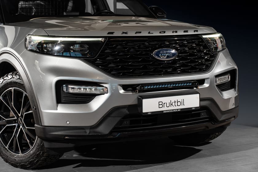 Bilde 2 av Ford Explorer Plug-In Hybrid ST-Line V6 457hk 2sete Krok Forvarme Massasje Pano Acc