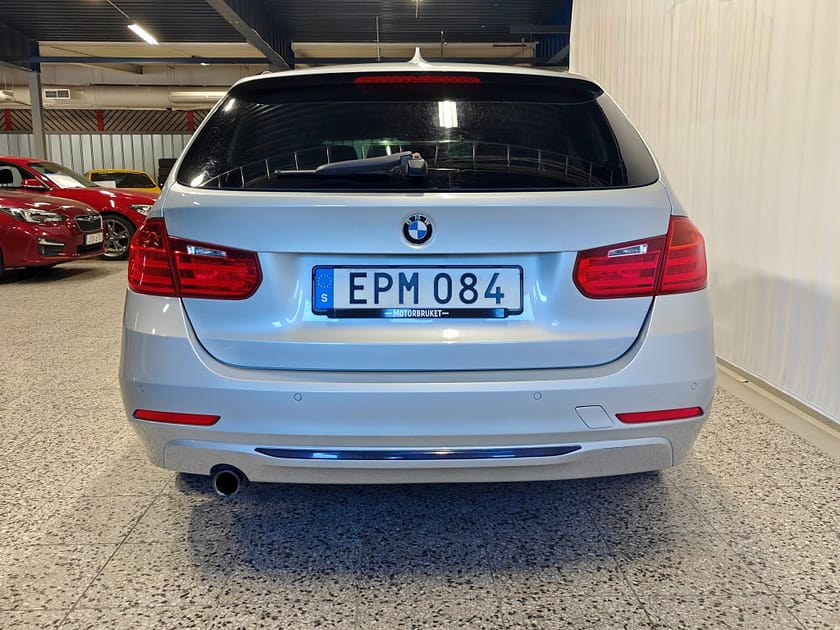 Bild 4 av BMW 318d xDrive Touring 318 Manuell, 143hk Sport line