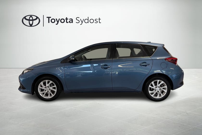 Bild 3 av Toyota Auris 1,2T 5D Active Backkamera Farthållare