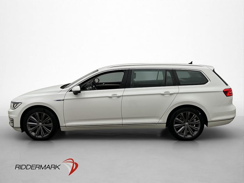Bild 4 av Volkswagen Passat Variant GTE 1.4 TSI 218hk P-Värmare B-Kamera Drag
