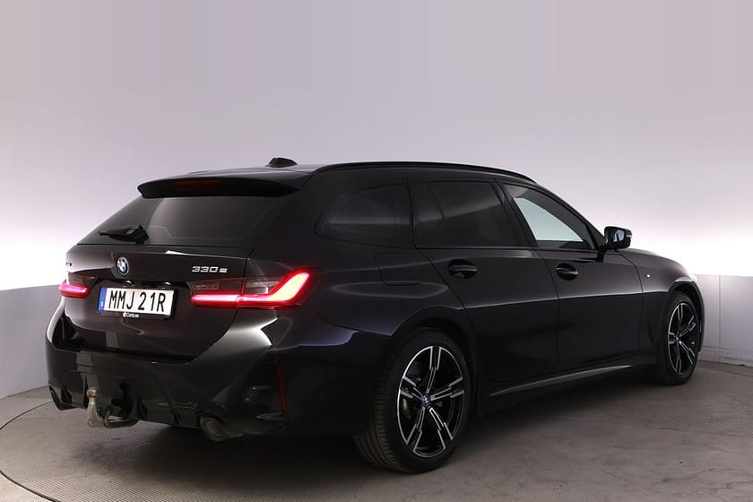 Bild 5 av BMW 330e xDrive Touring M-sport Drag AdapFarth HiFi 4,99%