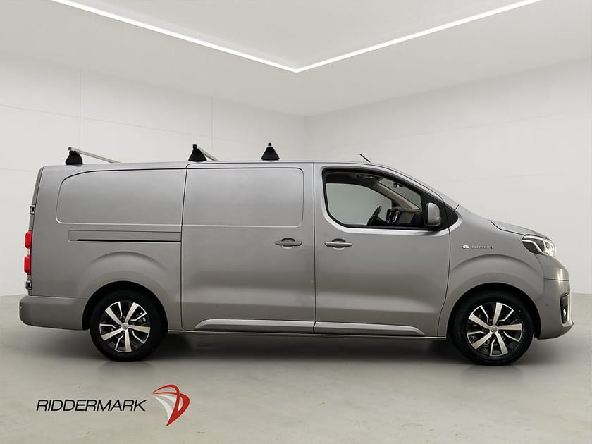 Bild 2 av Toyota Proace Electric 75kWh L3 Drag B-Kam V-Inr 2xDörr Moms