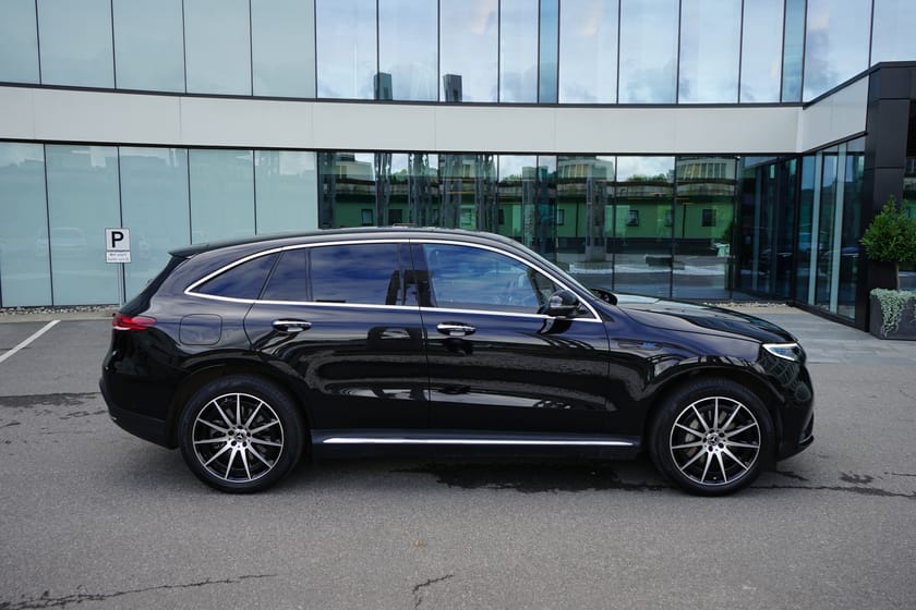 Bilde 4 av Mercedes-Benz EQC 400 4MATIC AMG / Premium plus mye utstyr !