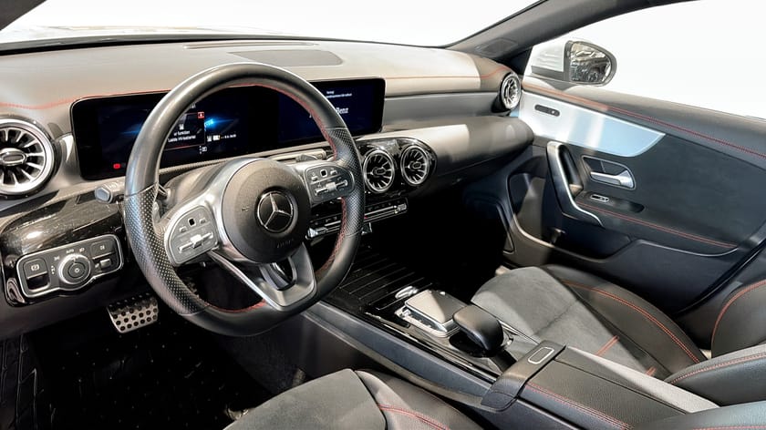 Bild 2 av Mercedes-Benz CLA 250 e Shooting Brake 250e Plug In Hybrid