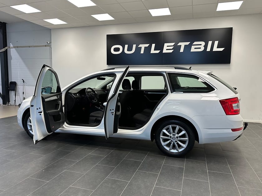 Bild 3 av Škoda Octavia Kombi Skoda 1.0 TSI Ambition Dragkrok Carplay Värmare