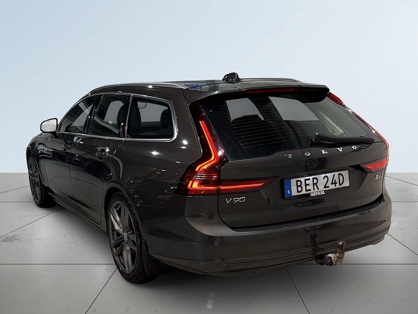 Bild 5 av Volvo V90 B4 AWD Aut Momentum Advanced SE Dvärm Drag Kamera SoV