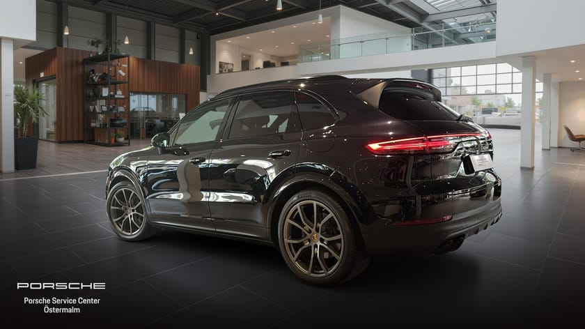 Bild 2 av Porsche Cayenne E-Hybrid 