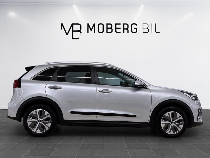 Bild 4 av Kia e-Niro 64 kWh 204hk Advance Plus Keyless B-Kamera Navi