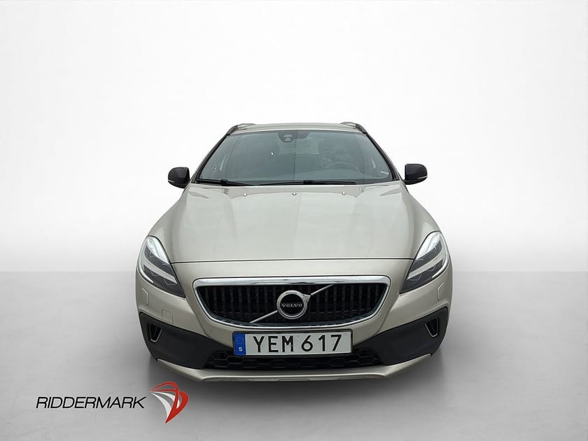 Bild 2 av Volvo V40 Cross Country D2 120hk Momentum VoC Värm LED Drag