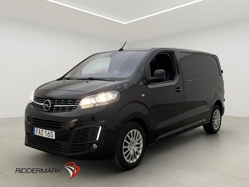Bild 3 av Opel Vivaro Skåpbil IP L2 Ny-Kamrem Värm HUD Drag Kamera CARPLAY MOMS