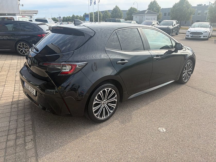 Bild 3 av Toyota Corolla 1.2 Turbo iMT Style, Backkamera, Rattvärme
