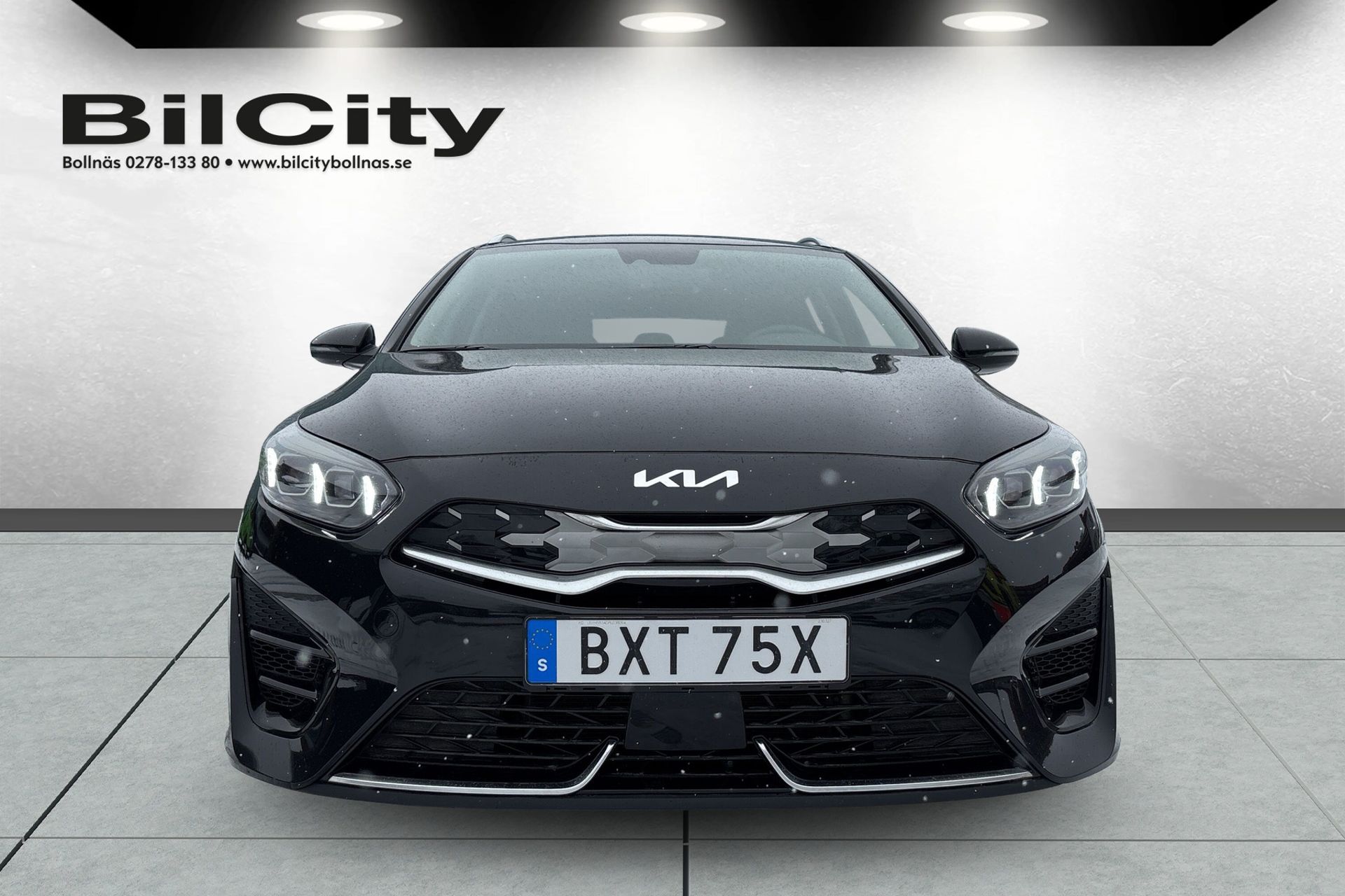 Kia Ceed Sportswagon Plug-in Hybrid 2023, kuva 3/7