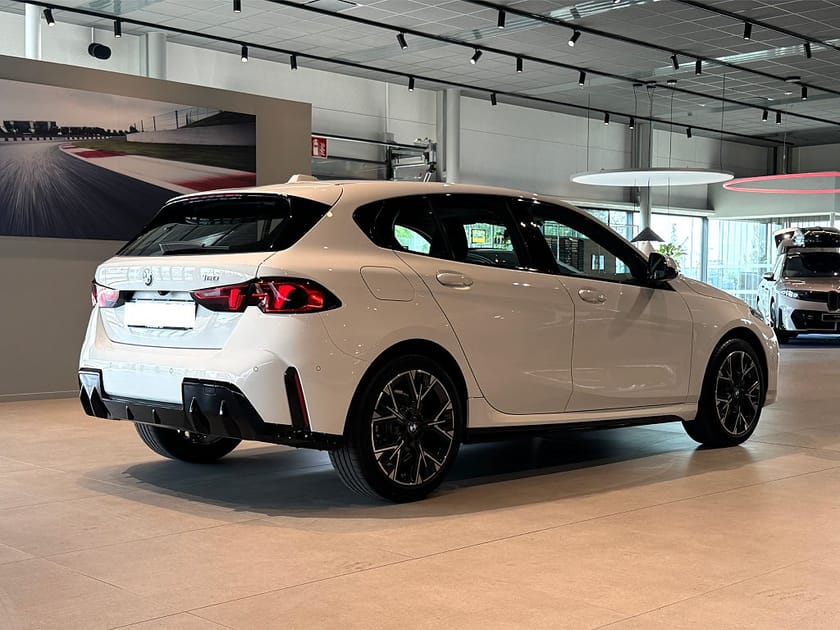 Bild 4 av BMW 120 M Sport Rattvärme Driving Assistant