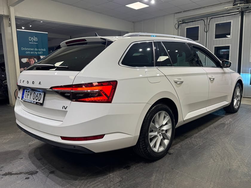 Bild 4 av Škoda Superb iV Kombi