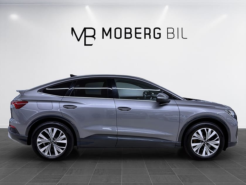 Bild 4 av Audi Q4 45 Sportback e-tron 286hk Comfort Proline Drag B-Kamera
