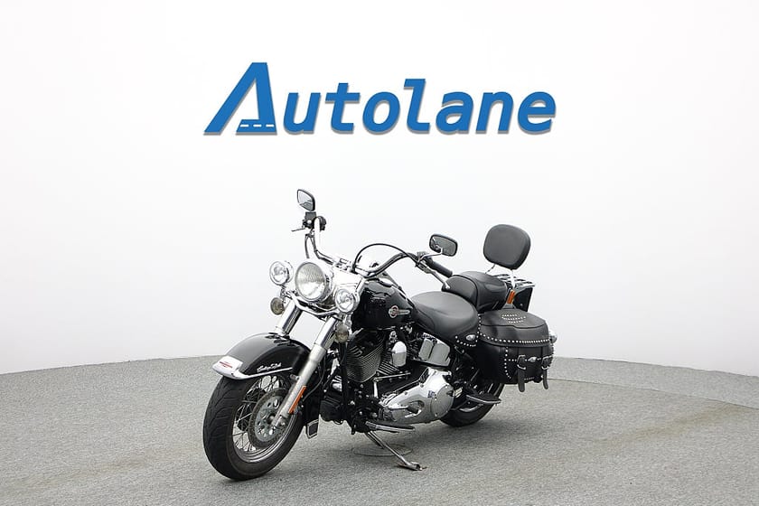 Bild 5 av Harley-Davidson Heritage Softail Classic *Nyservad, Vance & Hines *Sommarkampanj