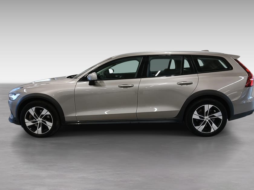 Bild 2 av Volvo V60 Cross Country B4 AWD D Adv NaviP Edt