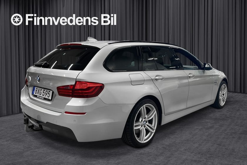 Bild 3 av BMW 520d xDrive Touring Steptronic *M-Sport/V-hjul/Pano/H&K*SE SPEC*