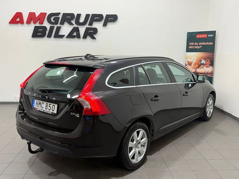 Bild 5 av Volvo V60 DRIVe Powershift Momentum Euro 5