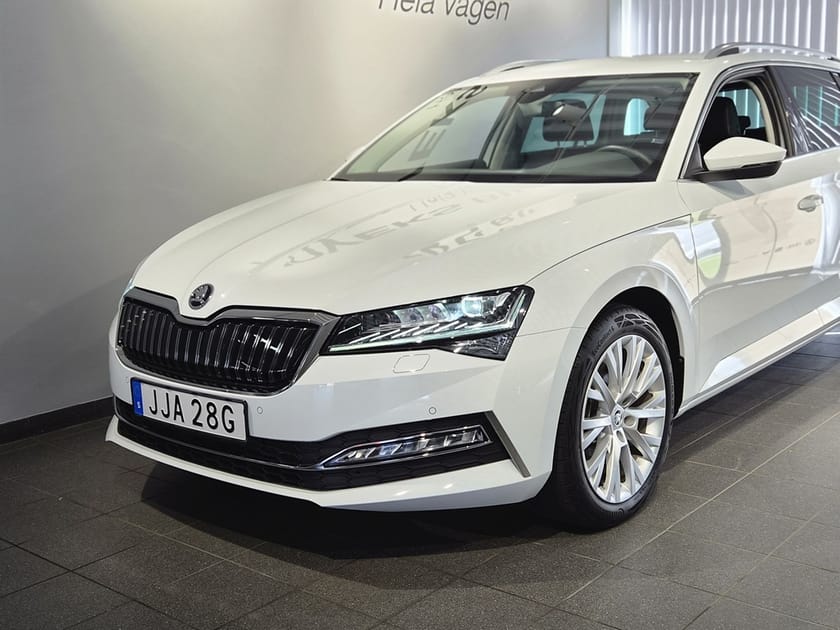 Bild 3 av Škoda Superb iV Kombi