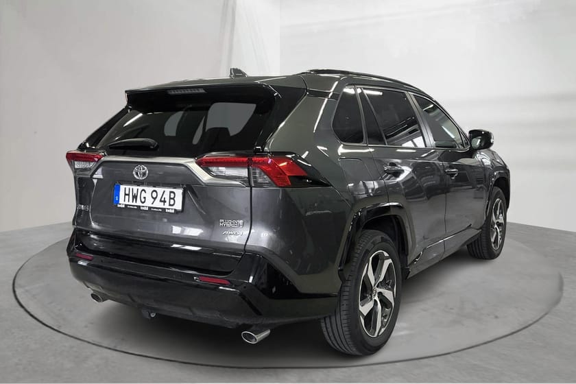 Bild 3 av Toyota RAV4 Plug-in Hybrid AWDi (306hk) Backkamera Drag