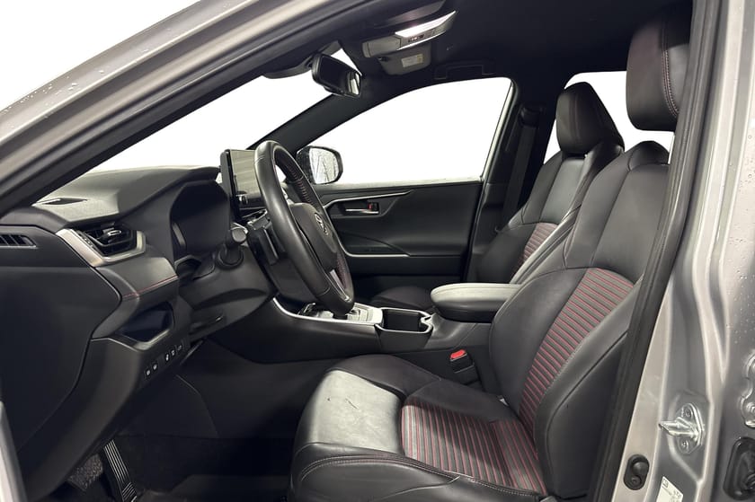 Bilde 3 av Toyota RAV4 Plug-in Hybrid Active Tech I Lav km I En eier I Hengerfeste