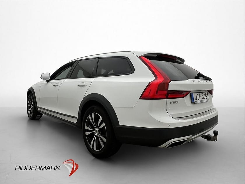 Bild 5 av Volvo V90 Cross Country D4 190hk AWD Skinn Värmare Drag H/K