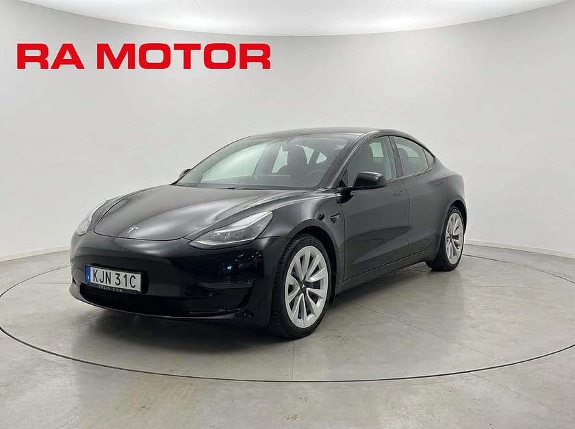 Bild 1 av Tesla Model 3 Long Range AWD 440hk | Panorama | Dragkrok |