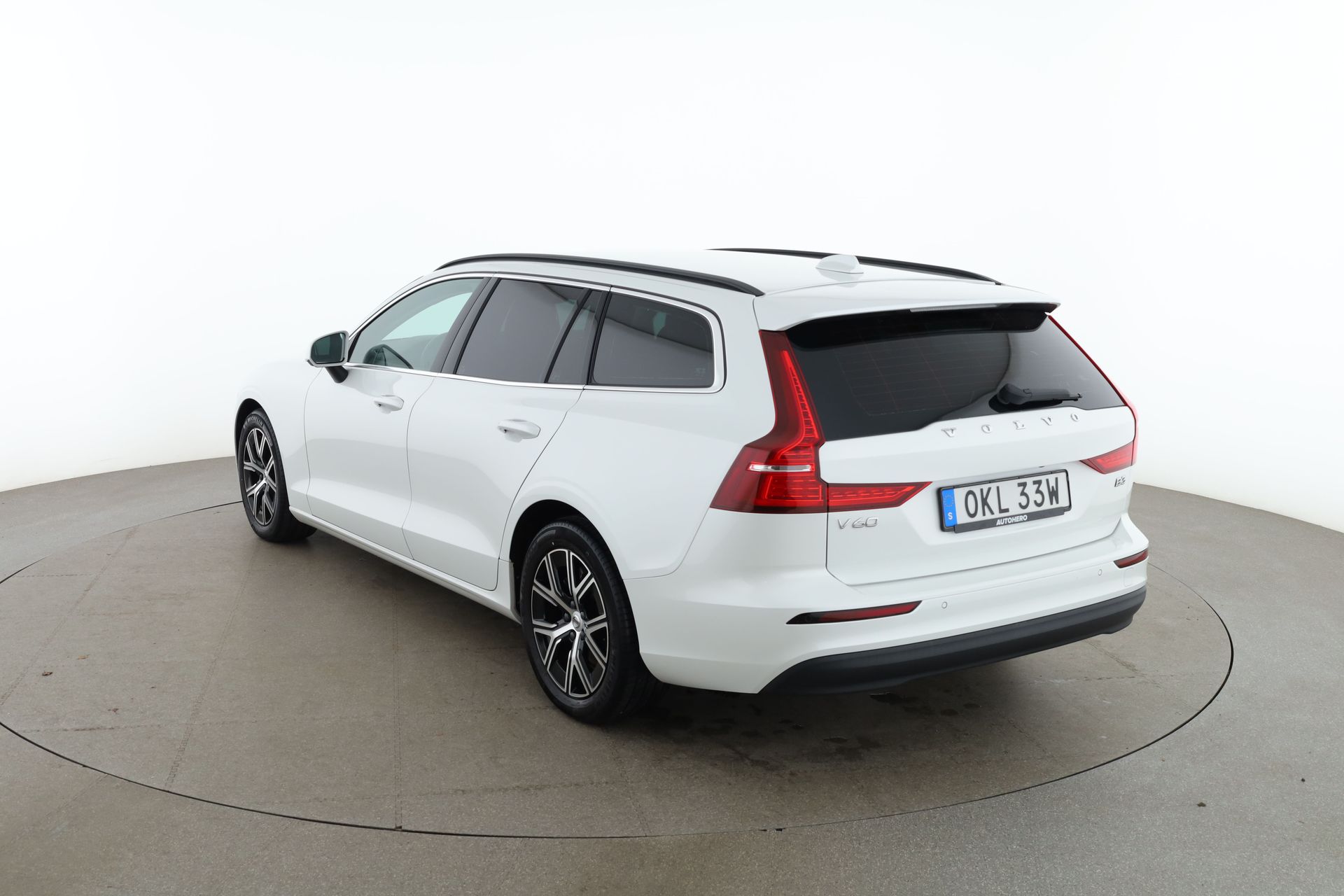 Volvo V60 B3 Core / VOC 2023, kuva 3/10