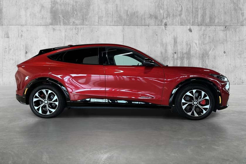 Bilde 5 av Ford Mustang Mach-E Long Range AWD LR AWD/360/B&O/VARME I RATT/EL.SETE M MINNE