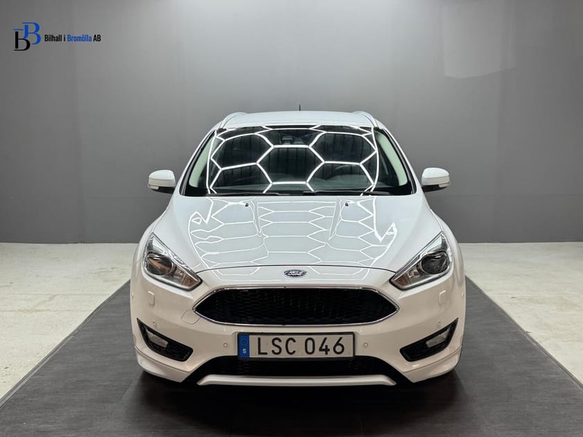 Bild 1 av Ford Focus Kombi 1.5 EcoBoost Titanium X