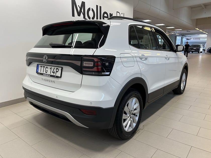 Bild 4 av Volkswagen T-Cross 1.0 TSI 95hk Komfortpaket I P-Sensorer