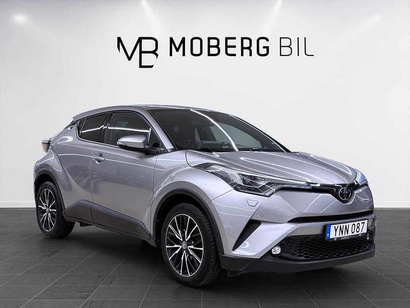 Bild 3 av Toyota C-HR 1.2 Turbo AWD 116hk Executive JBL B-Kamera