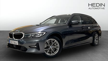 BMW 330e xDrive Touring Sport line P-Sensorer 3,95% Räntekampanj