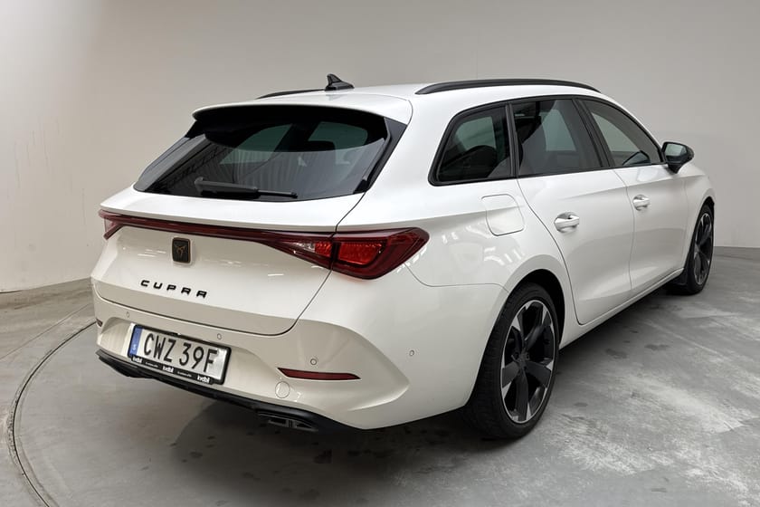 Bild 3 av CUPRA Leon Sportstourer 1.5 eTSI 5dr (150hk)