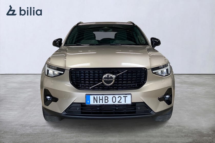 Bild 5 av Volvo XC40 B4 FWD Bensin Plus Dark