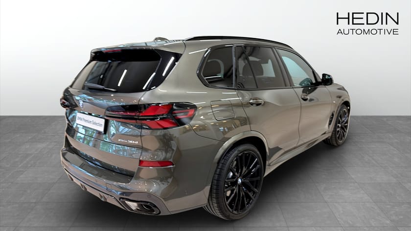 Bild 2 av BMW X5 xDrive30d M Sport Pro Panorama Comfort Plus Exclusiv