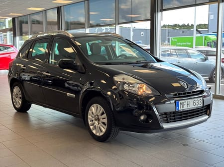 Renault Clio Sport Tourer 1.5 dCi 88hk Drag 2012
