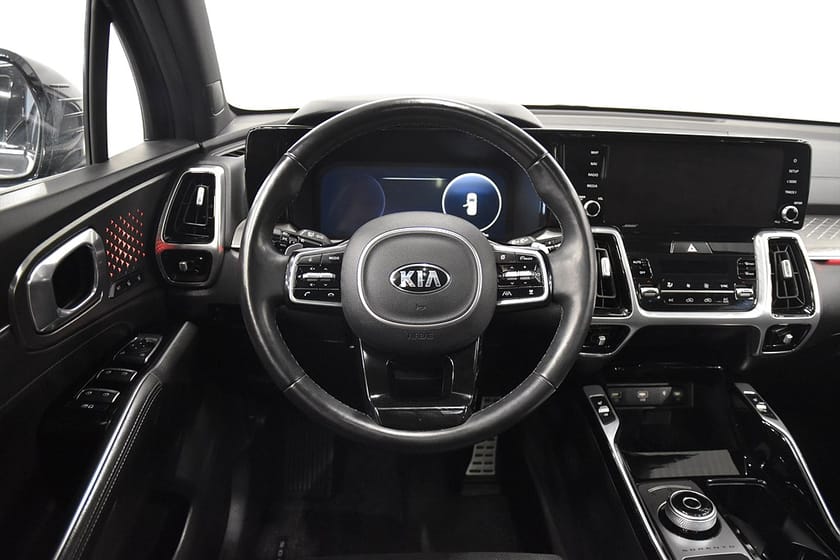 Bild 2 av Kia Sorento 2.2 AWD Advance Plus BOSE Pano 360° HUD Drag
